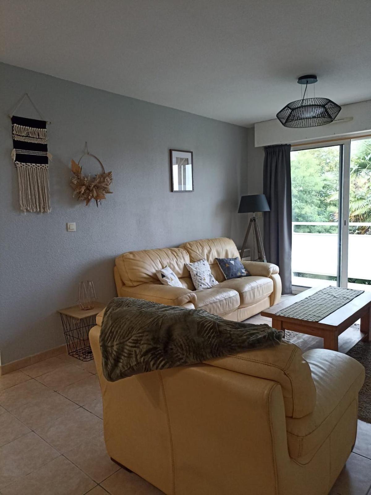 Apartment Centre , Sever